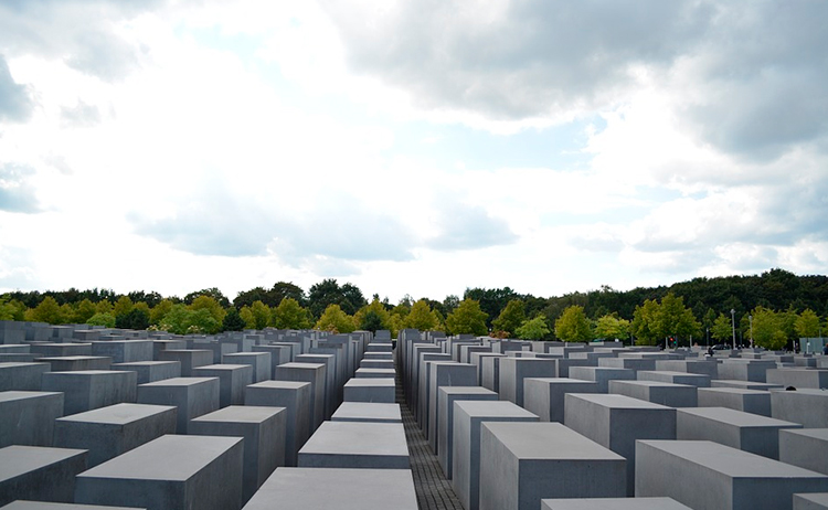 Memorial-do-Holocausto 20 lugares para conhecer em Berlim