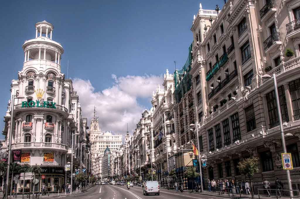 Gran-Vía-Madrid-1024x682 O que fazer em Madrid em 3 dias: roteiro completo